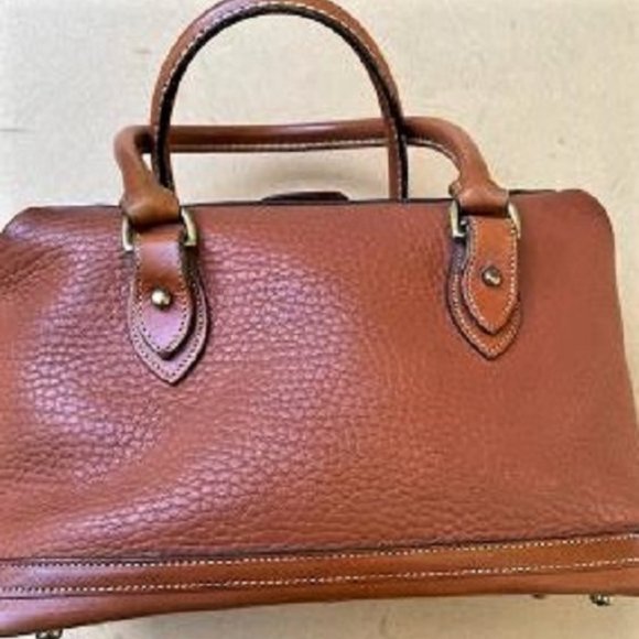 SOLD! ALL LEATHER Dooney & Bourke Tote Bag LIMITED EDITION Orig. $599.00 Macy - Picture 3 of 7